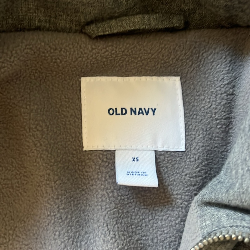 Old Navy Puffer - Picture 3 of 4